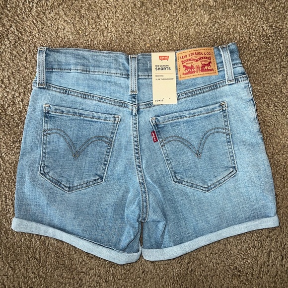 3 Pairs of Brand New Denim Levi’s - Picture 5 of 13